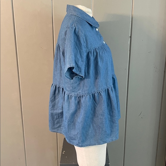 NWT Blue Chambray Button Front Top Tiered Blouse Time & Tru Women’s Xlarge - Picture 2 of 7